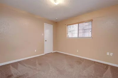 6030 Gallant Forest Drive, Houston, TX 77088 - Photo 29