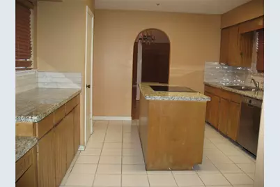 6030 Gallant Forest Drive, Houston, TX 77088 - Photo 19