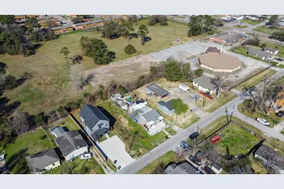 7819 Joy Street, Houston, TX 77028 - Photo 9