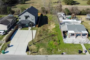 7819 Joy St, Houston, TX 77028 - Photo 3