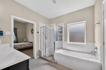 334 Kendall Crest Drive, Alvin, TX 77511 - Photo 25