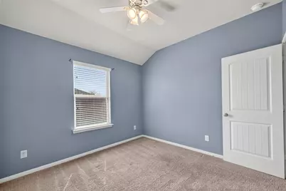 334 Kendall Crest Drive, Alvin, TX 77511 - Photo 33