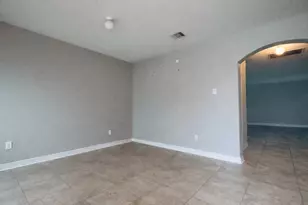 10203 Hidden Creek Falls Ln, Brookshire, TX 77423 - Photo 7