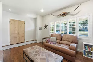 7106 Alderney Dr, Houston, TX 77055 - Photo 7