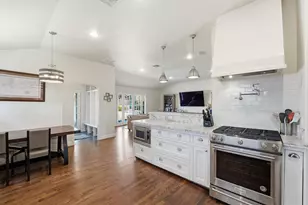 7106 Alderney Dr, Houston, TX 77055 - Photo 9