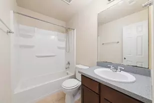 12655 Redbud Villa Lane, Houston, TX 77086 - Photo 19