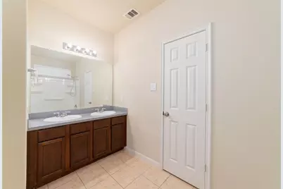 12655 Redbud Villa Lane, Houston, TX 77086 - Photo 13