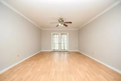 6410 Bluestone Drive, Houston, TX 77016 - Photo 5