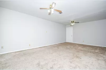 6410 Bluestone Drive, Houston, TX 77016 - Photo 13