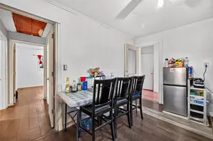 2506 Fairbanks St, Houston, TX 77026 - Photo 9