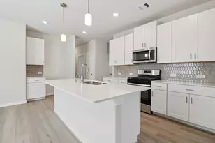 29123 Samuel Gdns Ct, Waller, TX 77484 - Photo 5