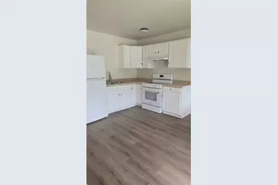 4745 5th Street, Bacliff, TX 77518 - Photo 5