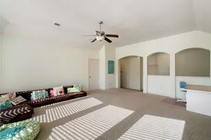 241 W Tupelo Green Cir, Spring, TX 77389 - Photo 9