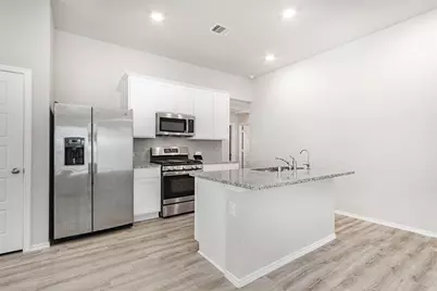 445 Camas Creek Lane, Magnolia, TX 77354 - Photo 5