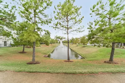 1517 Miles Oaks Place, Houston, TX 77043 - Photo 41