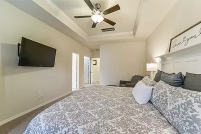 1517 Miles Oaks Place, Houston, TX 77043 - Photo 19