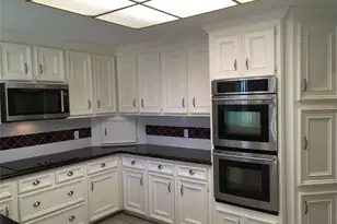 2950 Glenn Lakes Ln, Missouri City, TX 77459 - Photo 5