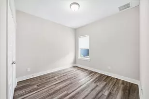 10960 Hewitt Cliff Ln, Houston, TX 77043 - Photo 23