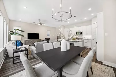 10960 Hewitt Cliff Lane, Houston, TX 77043 - Photo 9