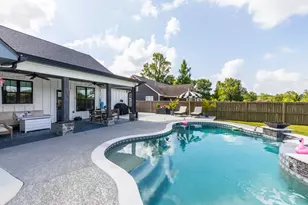 670 Dayna Ln, Sour Lake, TX 77659 - Photo 37