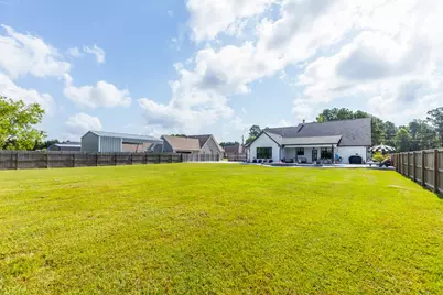 670 Dayna Lane, Sour Lake, TX 77659 - Photo 43