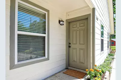 518 Moore Street, Tomball, TX 77375 - Photo 5