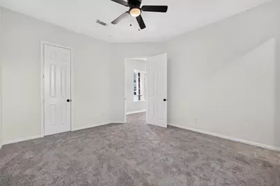 46 Kingwood Greens Drive, Houston, TX 77339 - Photo 37