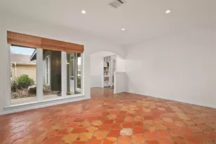 18306 Barbuda Ln, Houston, TX 77058 - Photo 11