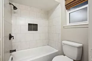 18306 Barbuda Ln, Houston, TX 77058 - Photo 19