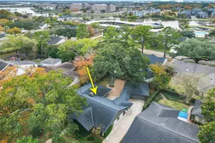 18306 Barbuda Ln, Houston, TX 77058 - Photo 3