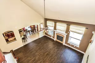 13506 Schumann Trail, Sugar Land, TX 77498 - Photo 5