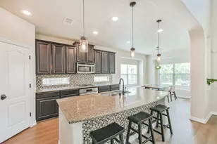 14806 S Canary Yellow Cir, Cypress, TX 77433 - Photo 9