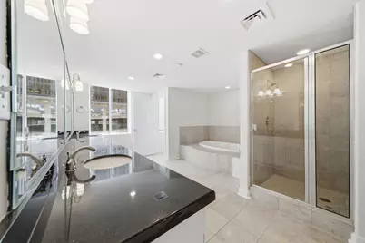 914 Main Street #1101, Houston, TX 77002 - Photo 15