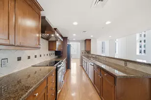 914 Main St, Houston, TX 77002 - Photo 9