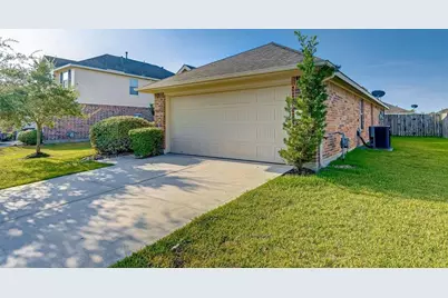 8731 Sunny Gallop Drive, Tomball, TX 77375 - Photo 3