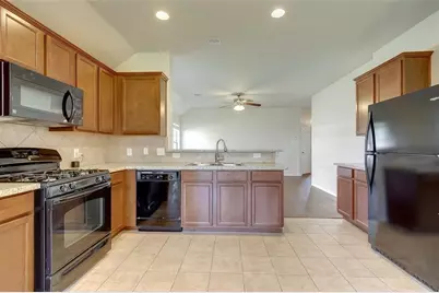8731 Sunny Gallop Drive, Tomball, TX 77375 - Photo 13