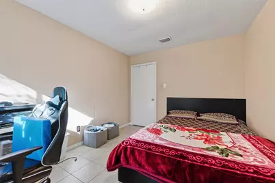 15410 Lindita Drive, Houston, TX 77083 - Photo 25