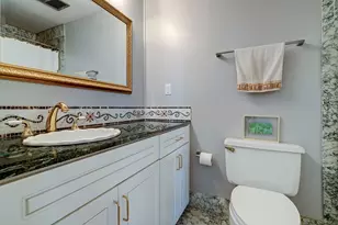 2001 Holcombe Blvd, Houston, TX 77030 - Photo 13