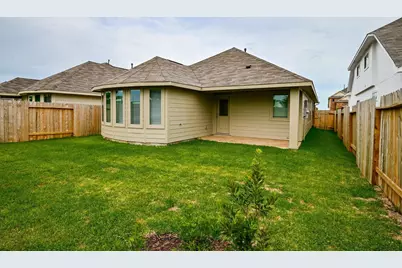 8807 Trenton Landing Lane, Richmond, TX 77407 - Photo 17