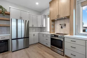 1998 Royalville Ct, Crystal Beach, TX 77650 - Photo 15