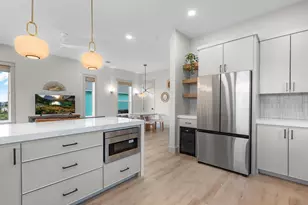 1998 Royalville Ct, Crystal Beach, TX 77650 - Photo 13