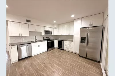 4723 Aftonshire Drive #A3, Houston, TX 77027 - Photo 3