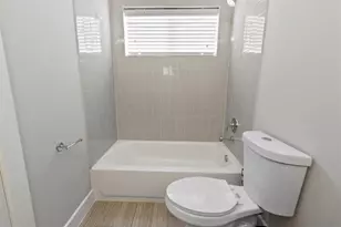 5816 Gardendale Dr, Houston, TX 77092 - Photo 15