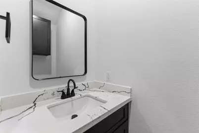 8006 Birmingham Street #A/B, Houston, TX 77028 - Photo 21