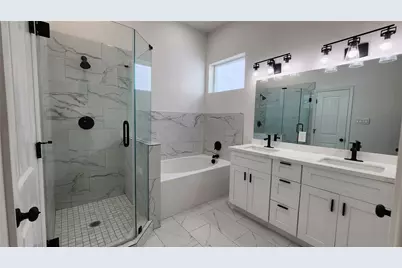 4509 La Branch Street, Houston, TX 77004 - Photo 11