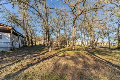 125 Forrest Lane, Brenham, TX 77833 - Photo 9