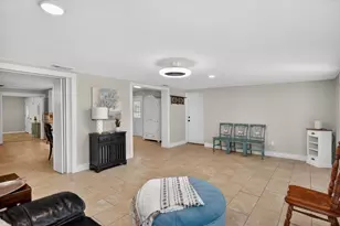 115 S Cedar St, Lake Jackson, TX 77566 - Photo 21
