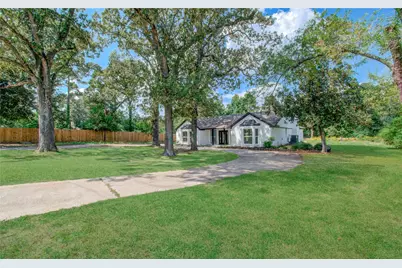 1602 Baker Drive, Tomball, TX 77375 - Photo 3