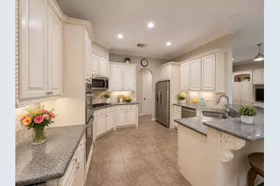 166 Hillsborough Drive W, Montgomery, TX 77356 - Photo 9