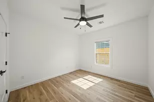 6206 Lyndhurst Dr, Houston, TX 77087 - Photo 9